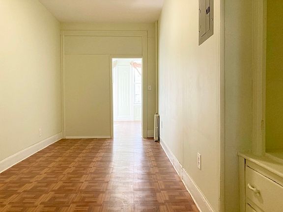 2nd image of 277 Troutman St APT 1R