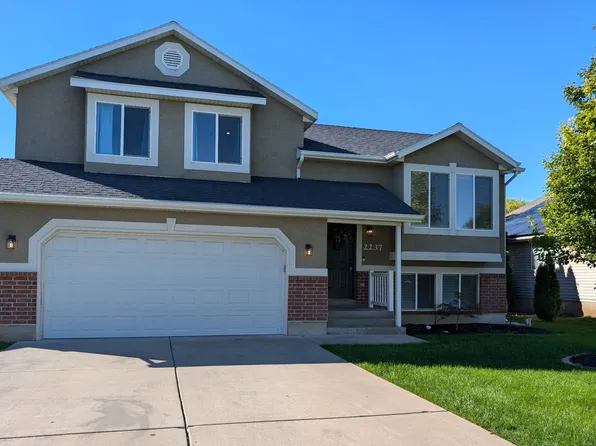 2237 W Craig Ln S, Syracuse, UT 84075