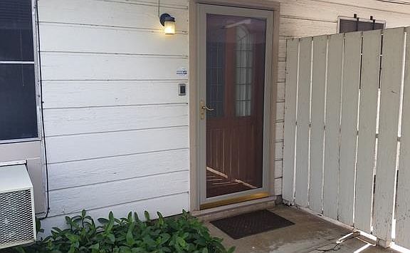 3rd image of 405 Cooper Dr