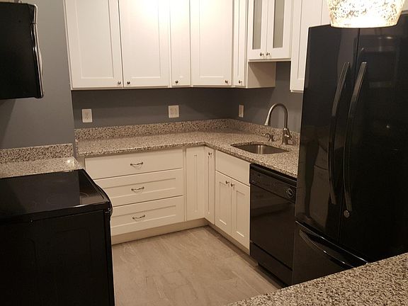 2nd image of 201 N Emory Dr Unit 11