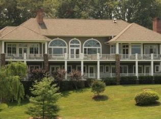 14498 Highlands Trl, Bristol, VA 24202