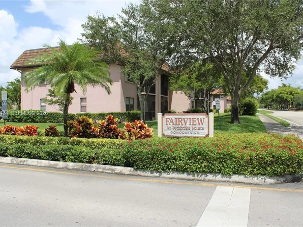 10445 NW 11th St #201, Pembroke Pines, FL 33026