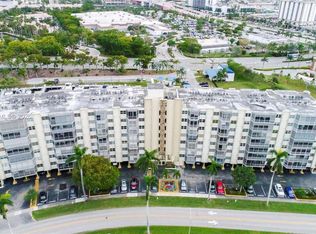 Fairways, Hallandale Beach, FL 33009