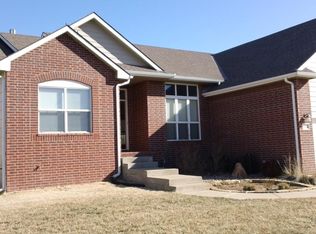 1412 E Woodbrook St, Derby, KS 67037