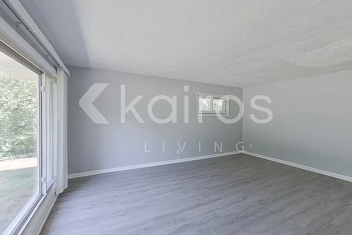 3 bed, 2.0 bath, 1624 sqft, $1,675 — Photo 4