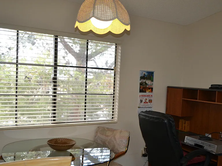 455 Delaware Dr #112 — Photo 7