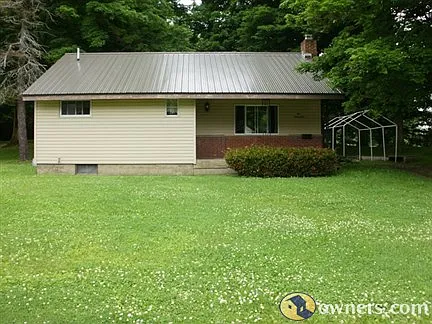 217 Mound St photo 1
