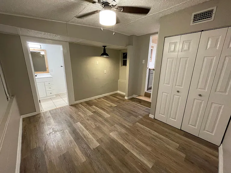 1380 Tioga Ave — Photo 18