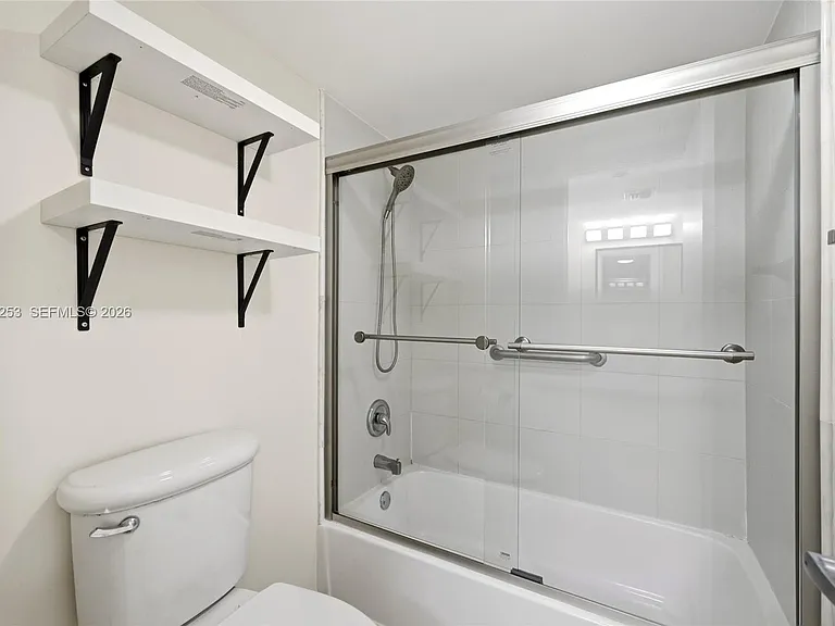 3520 Oaks Way #407 — Photo 12