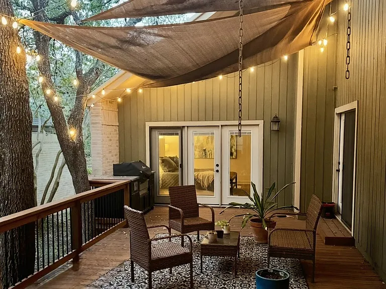 2414 Ledge Holw — Photo 2