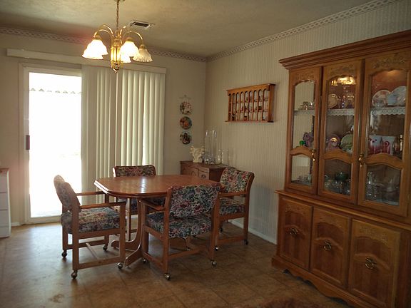 2nd image of 4303 Crater St