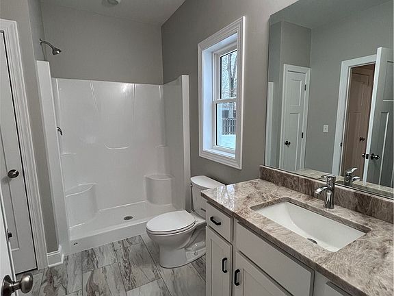 5th image of 5403 Winding Creek Dr