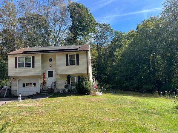 3 Circle Drive, Clinton, CT 06413