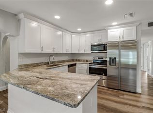 805 Leeland Heights Blvd E, Lehigh Acres, FL 33936