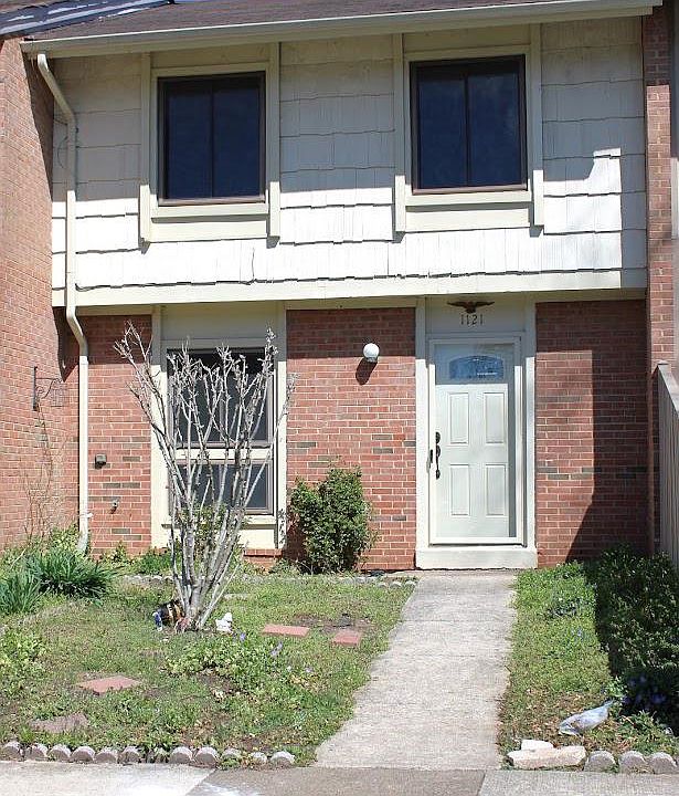 1st image of 1121 Whitewater Pl