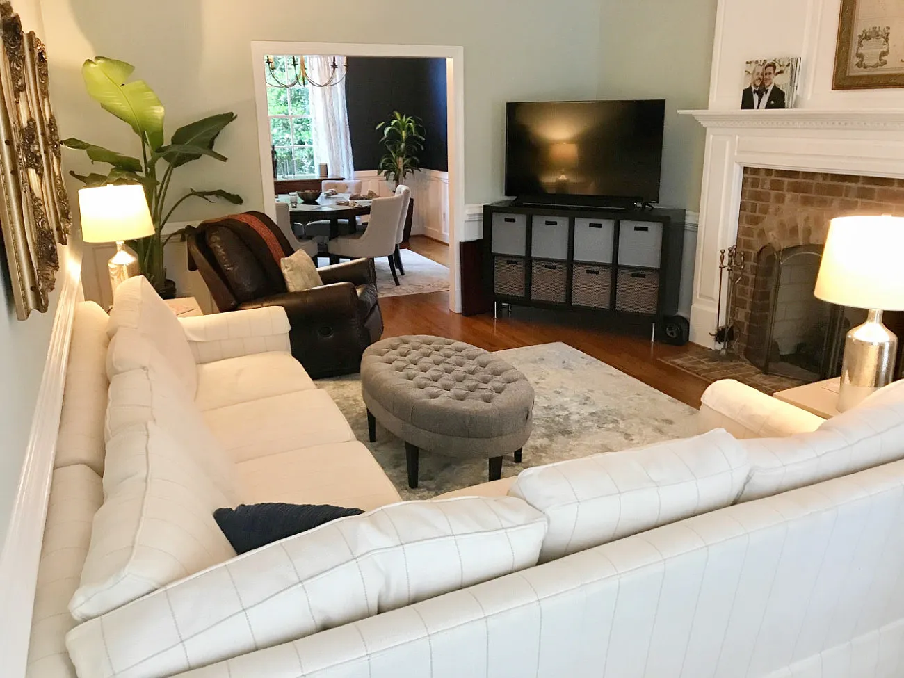 4 bed, 2328 sqft, $3,295 — Photo 2