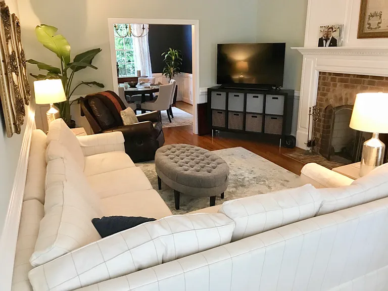 1776 Dunmore Pl — Photo 2