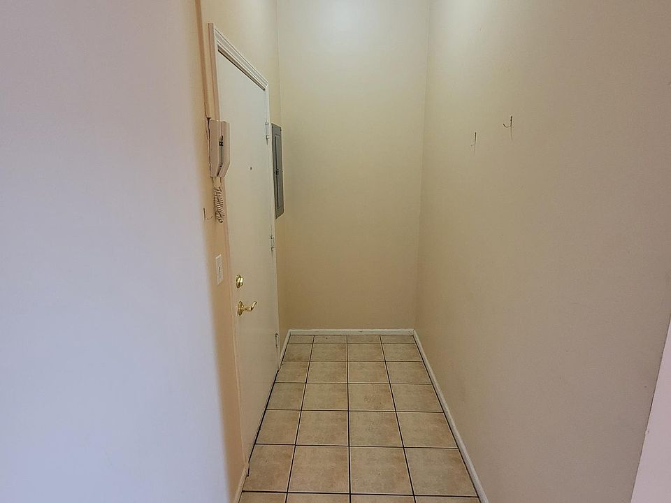 1st image of 307 Mulberry St Unit A