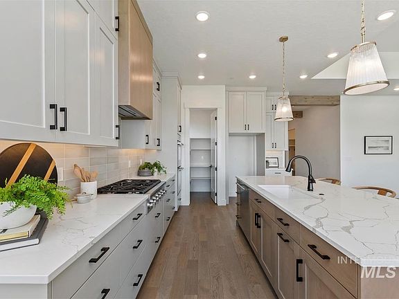 5th image of 6524 W Largo Dr