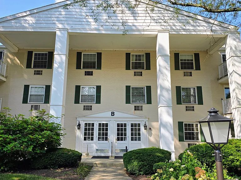 250 Ridge Pike #B43 — Photo 2