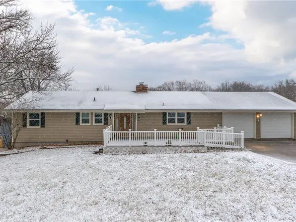 6512 Valley View Cir, Kansas City, MO 64152