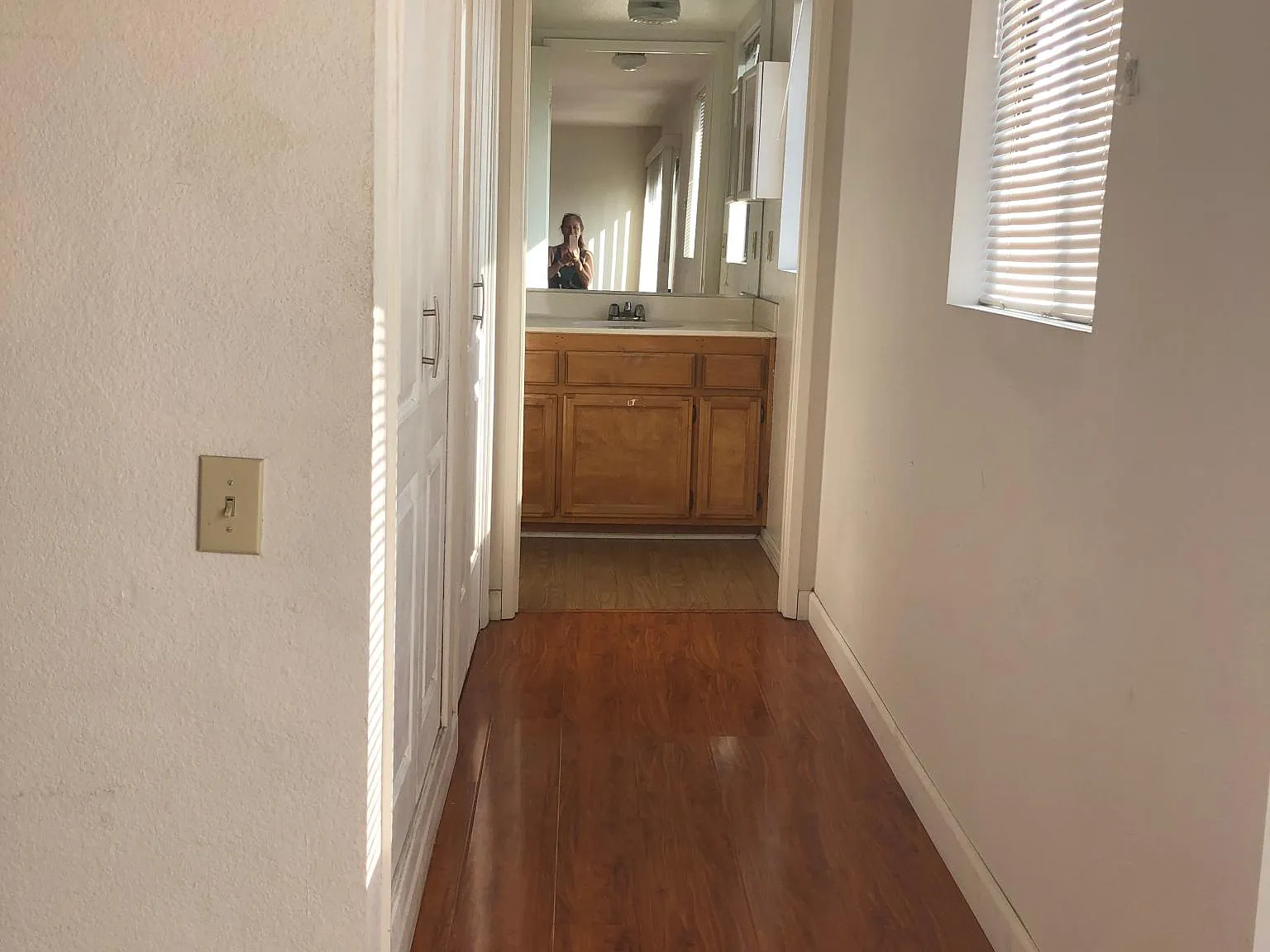 4602 Greenwood Pl — Photo 2