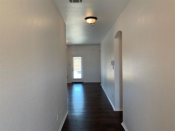 4th image of 9213 Jason Dr