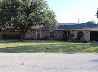 405 Royal Rd, Wichita Falls, TX 76308