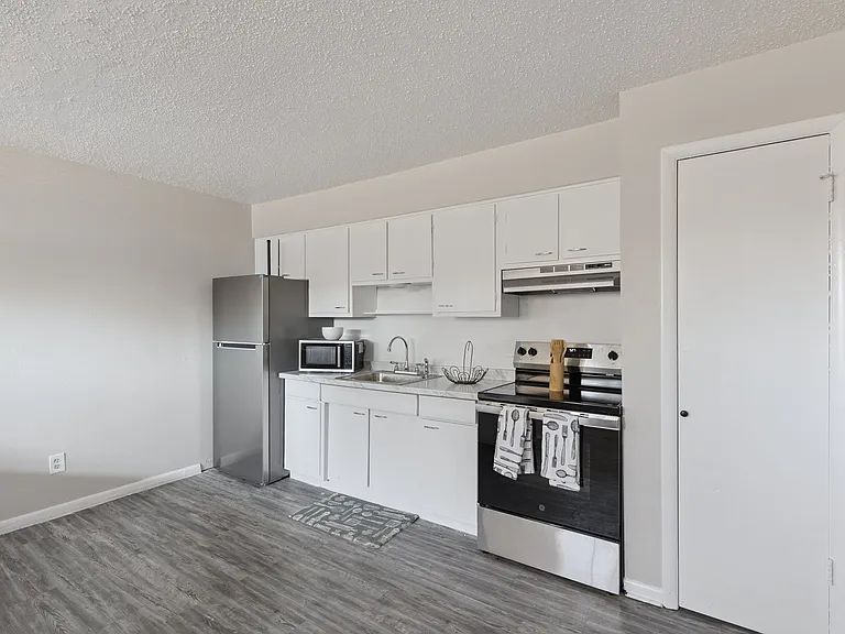 Morgan Terrace Apartments — Photo 8