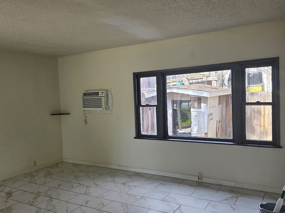1st image of 303 W Heald Ave APT B