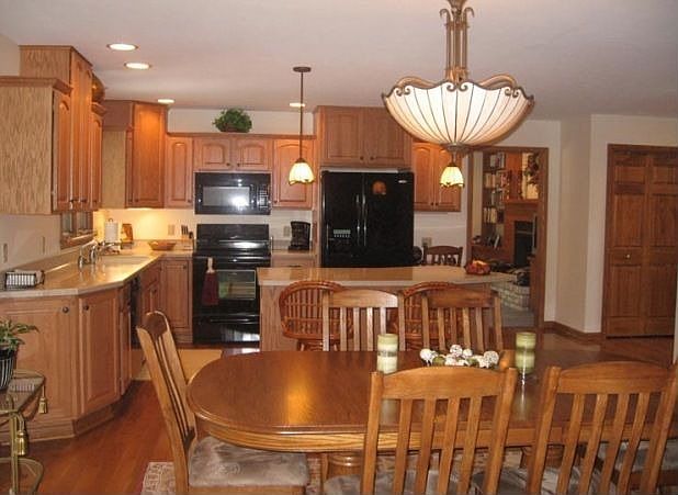 2nd image of 4801 S Wayside Dr #N8-20