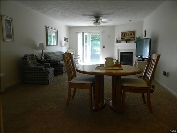 4th image of 4069 Vitek Dr