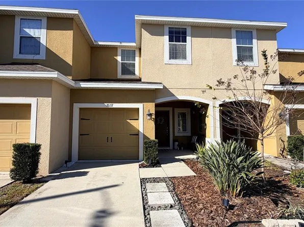 7037 Woodchase Glen Dr, Riverview, FL 33578