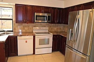 5th image of 6558 NW 1st Ct
