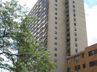6030 N Sheridan Rd APT 1601, Chicago, IL 60660