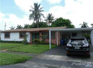 932 NW 175th Ter, Miami Gardens, FL 33169