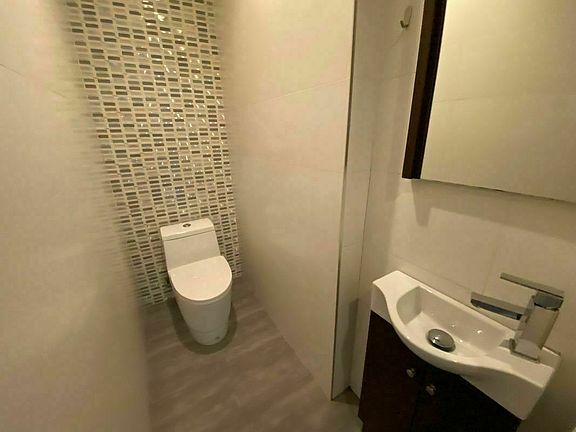 3rd image of 77 Jefferson St #3LLI