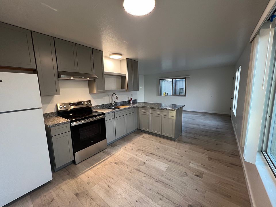 1st image of 569 Mello Ln #B