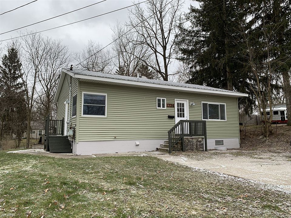1st image of 1734 Sunnyside Dr