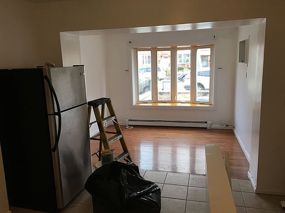 4th image of 2517 23rd Ave