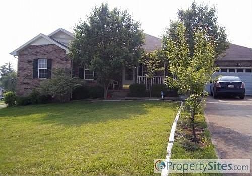 1st image of 851 Bunny Ct