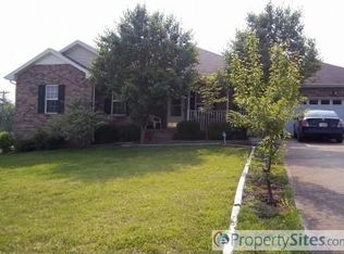 851 Bunny Ct, Clarksville, TN 37043