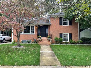 6012 Walton Rd, Bethesda, MD 20817