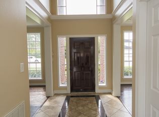 109 Wildrose Dr, Victoria, TX 77904