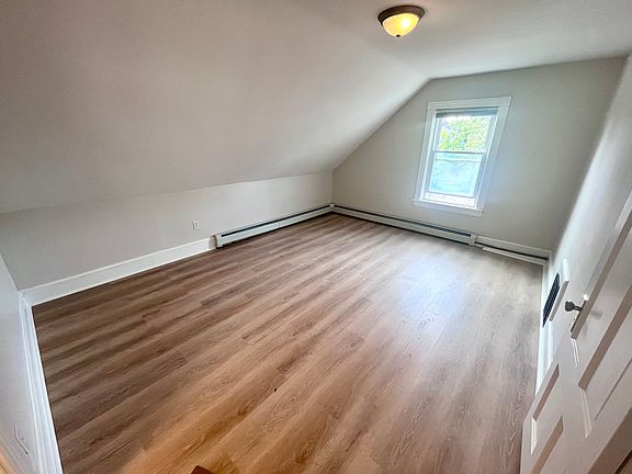4th image of 96 Larch St Floor 3