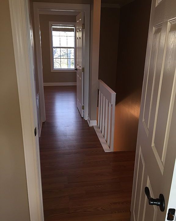 2nd image of 11 Stanford Ct