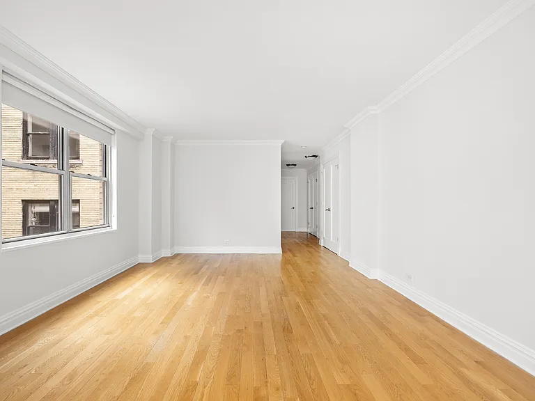 210 W 89th St #12D — Photo 6