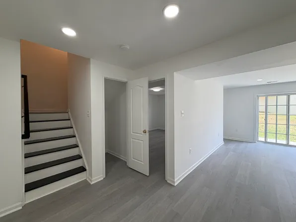 16603 Reservoir Loop #Basement, Dumfries, VA 22026