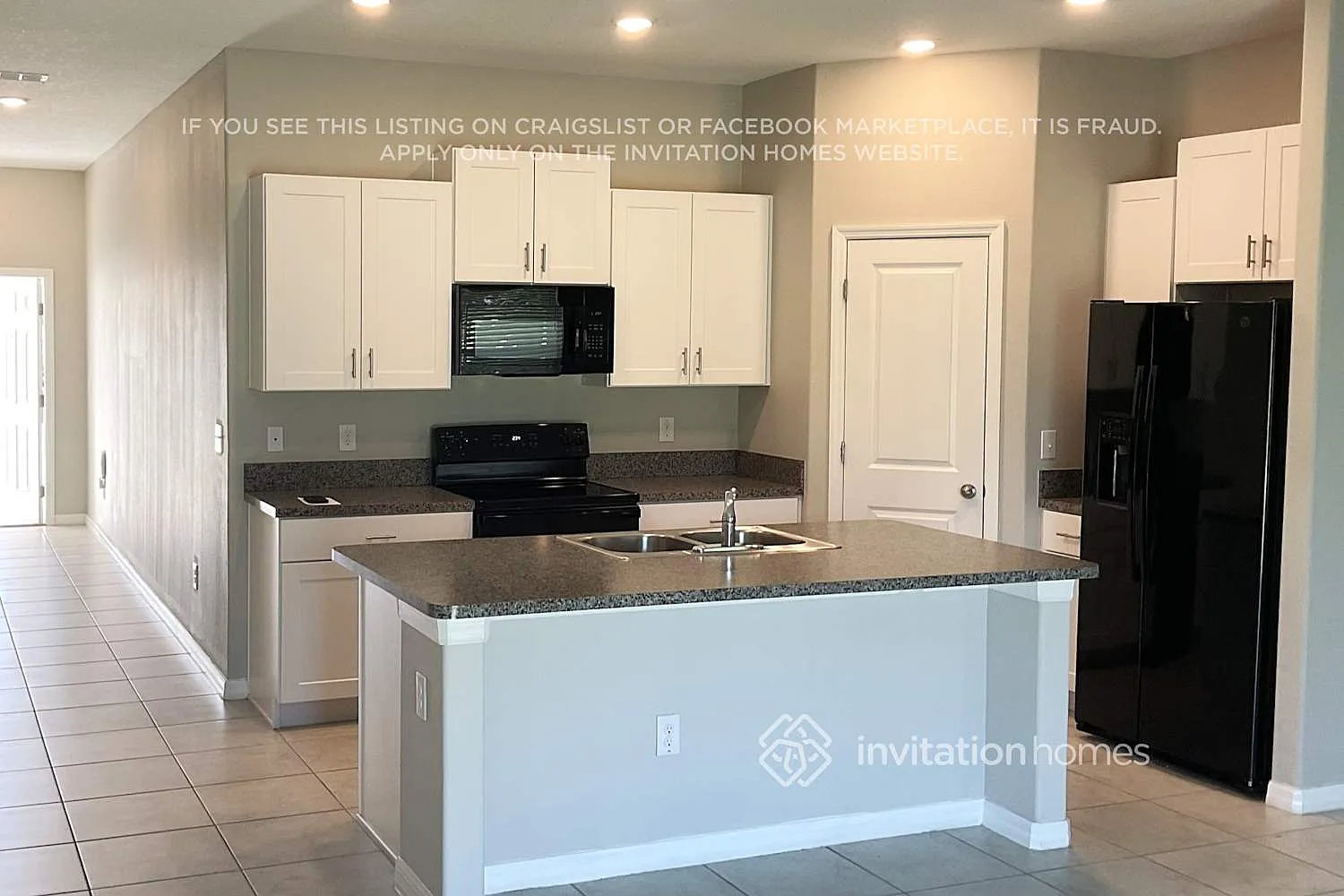 1862 Crinkle Leaf Ct Ruskin, FL 33570 — Photo 3