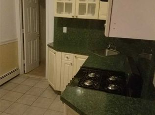 4021 201st St, Flushing, NY 11361